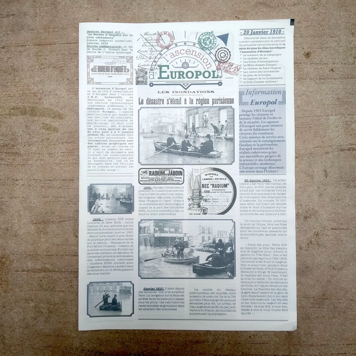 Couverture du journal Le Bureau d’enquête sur la crue centennale photographiée à plat